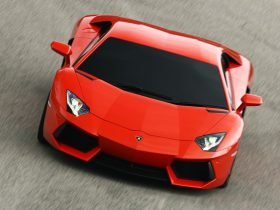 lamborghini-aventador-foto