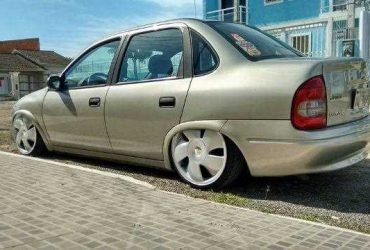 corsa-sedan-rebaixado