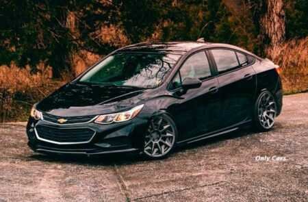 Cruze Rebaixado Preto Rodas Aro 19