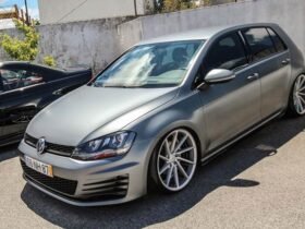 golf-gti-mk7-rebaixado-rodas-vossen