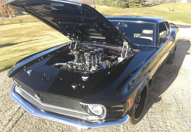 Mustang Motor V8