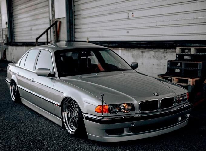 bmw-740-rebaixada
