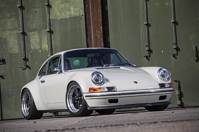 porsche-911-rebaixado-branco