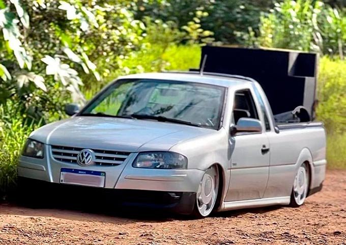 VW Saveiro G4 Rebaixada - Only Cars