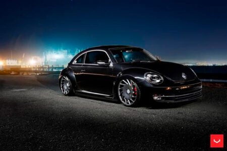 Novo Fusca rebaixado preto - Only Cars