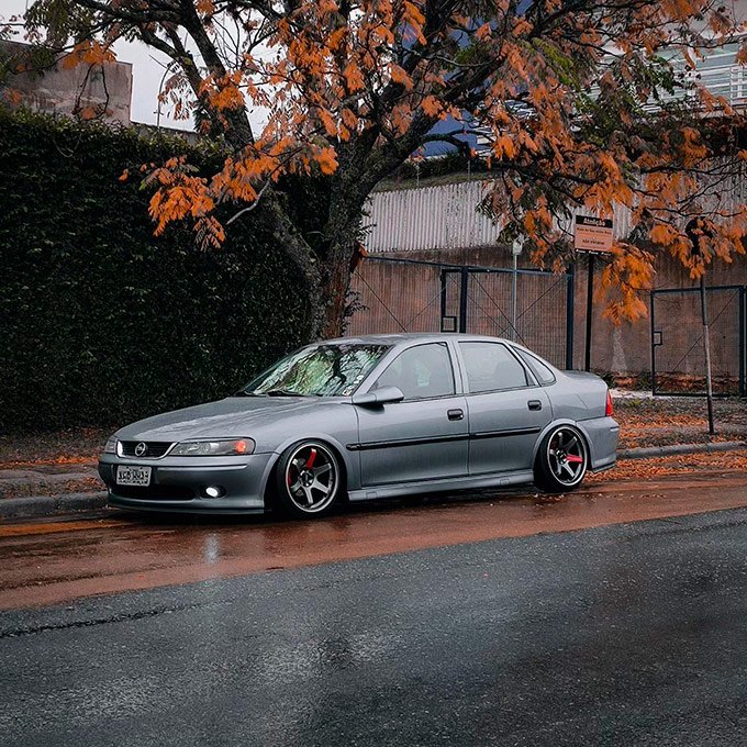 Chevrolet-vectra-rebaixado-cinza