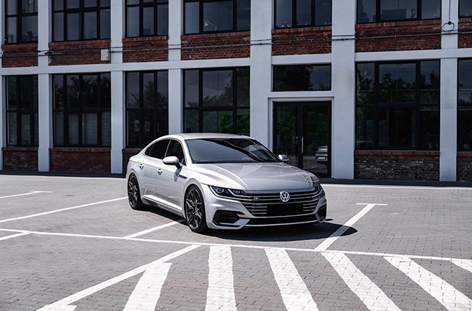 vw-arteon-rebaixado-prata