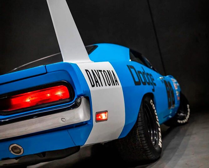 Dodge-Charger-Daytona-1970