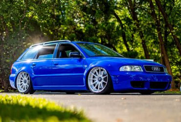 audi-rs4-b5-rebaixado-azul