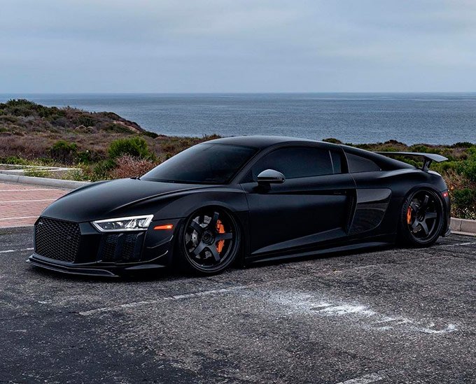 audi-r8-rebaixado-preto