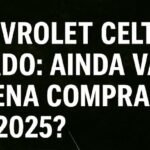 Comparativo visual de dois Chevrolet Celta com texto: ainda vale a pena comprar em 2025?