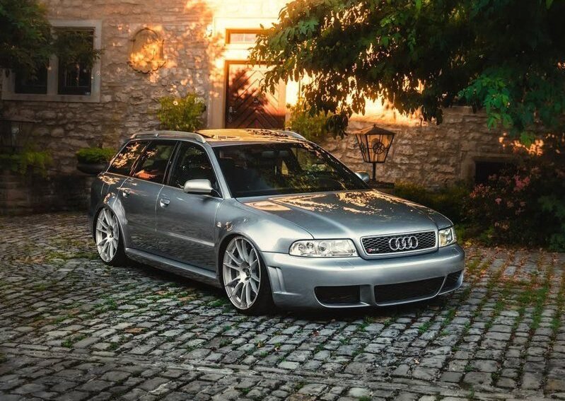 audi-rs4-b5-rebaixado-suspensao-baixa