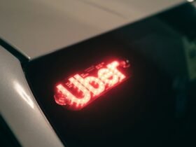 placa-iluminada-uber-carro-alugado