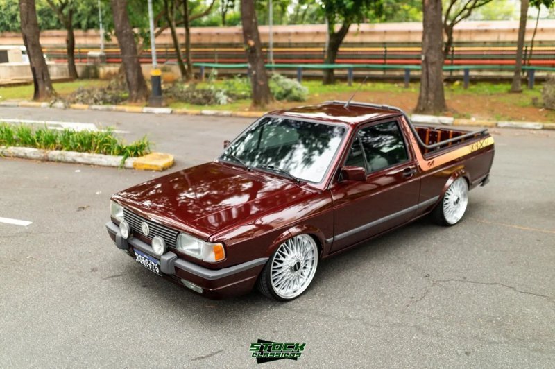 Saveiro Sunset 1993 vista frontal com rodas BBS