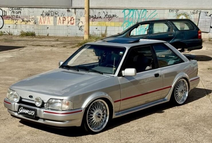 escort-xr3-1990-prata-rebaixado-completo