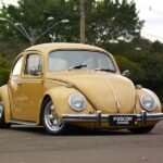 fusca-1972-rebaixado-amarelo-frente-lateral