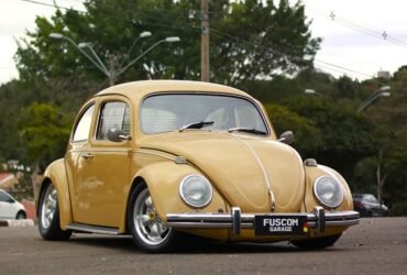 fusca-1972-rebaixado-amarelo-frente-lateral