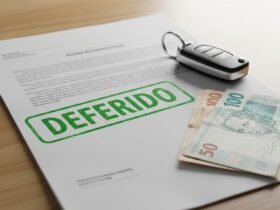 Imagem ilustrativa sobre recurso de multa deferido, mostrando documento e carimbo verde