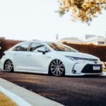 Toyota Corolla rebaixado com rodas Volcano Atlanta aro 20