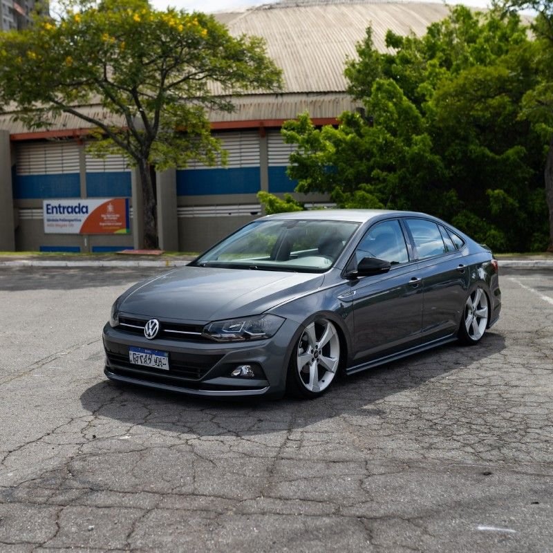 VW Virtus TSI rebaixado — frente e postura baixa