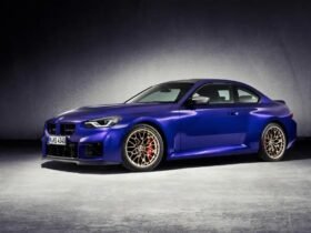 BMW M2 2026: 480 cv, 0–100 em 4,2 s e versões Coupé e Track no Brasil.