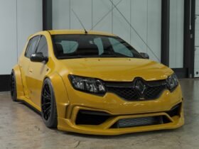 Renault Sandero RS Rebaixado com Body Kit Wide – Fotos do Projeto (Render 3D)