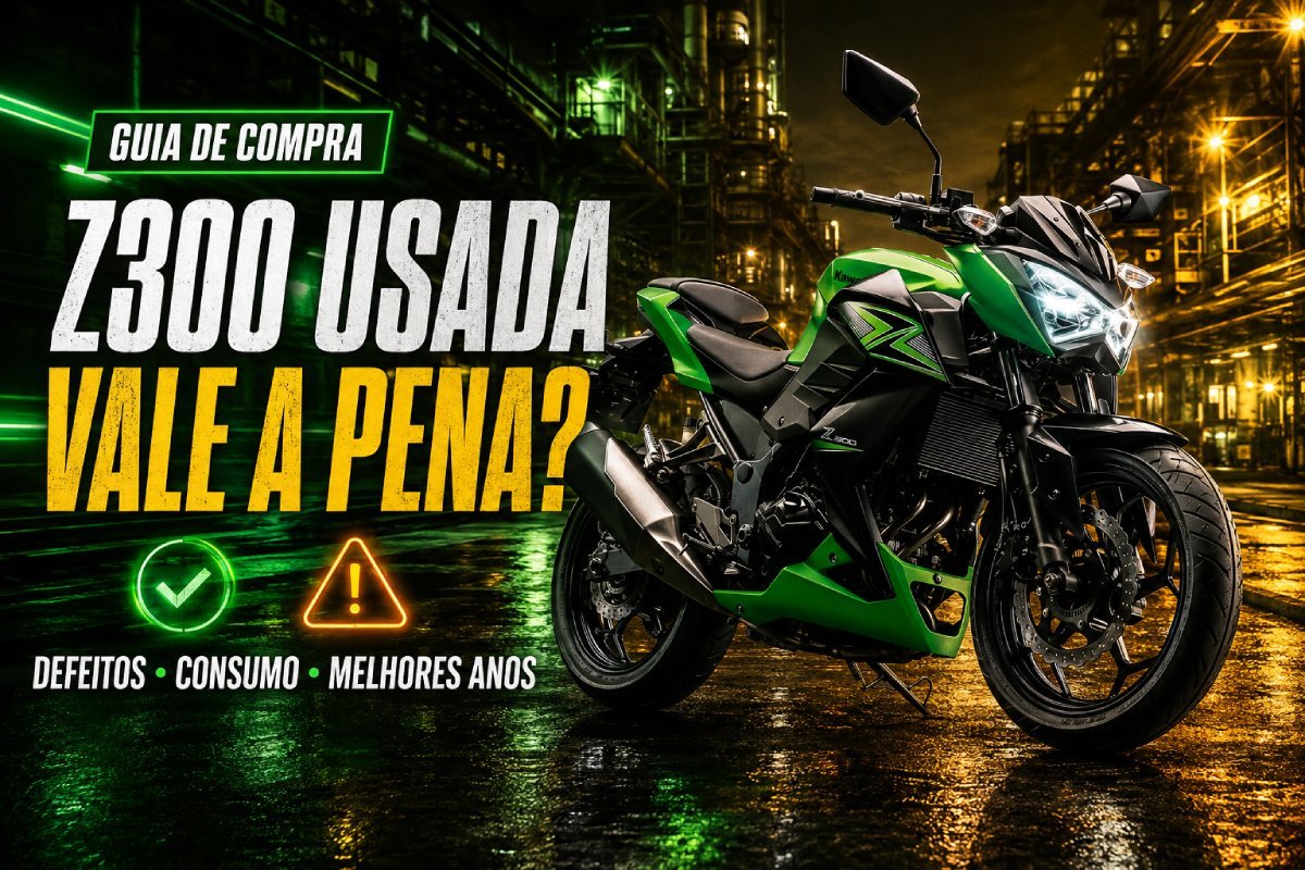 Kawasaki Z300 usada vale a pena com moto verde em cenário urbano noturno