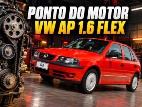 Volkswagen Gol vermelho ao lado da correia dentada do motor VW AP 1.6 Total Flex 8V
