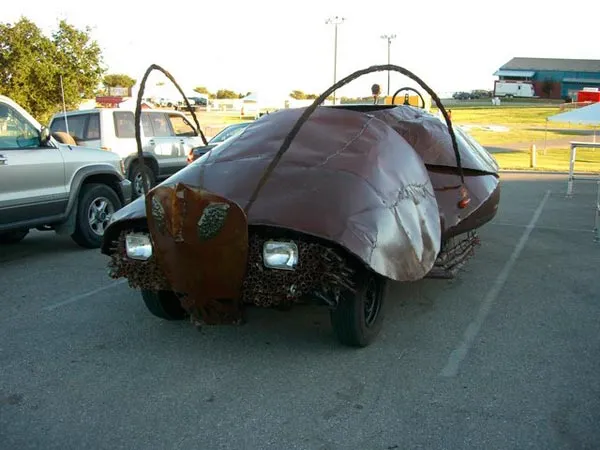 carro-estranho