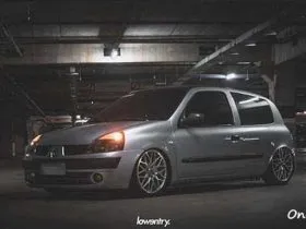 clio-rebaixado