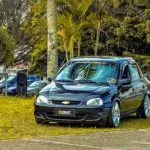 corsa-sedan-rebaixado