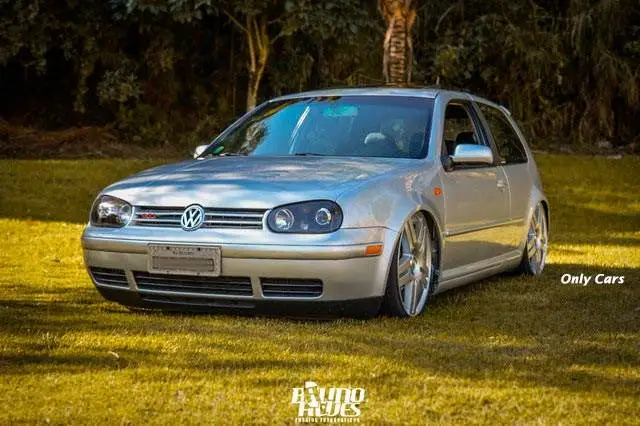 golf-gti-2-portas