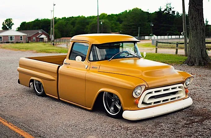 chevrolet-1957-antiga-rebaixada