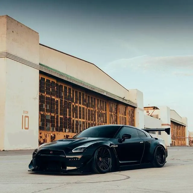 nissan-gtr-rebaixado-preto