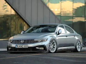 vw-passat-rline-rebaixado-prata-rodas-vossen