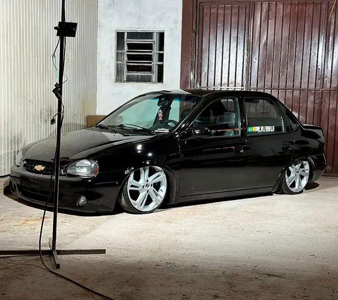 Corsa-sedan-classic-rebaixado-preto Corsa-sedan-classic-rebaixado-preto-rodas