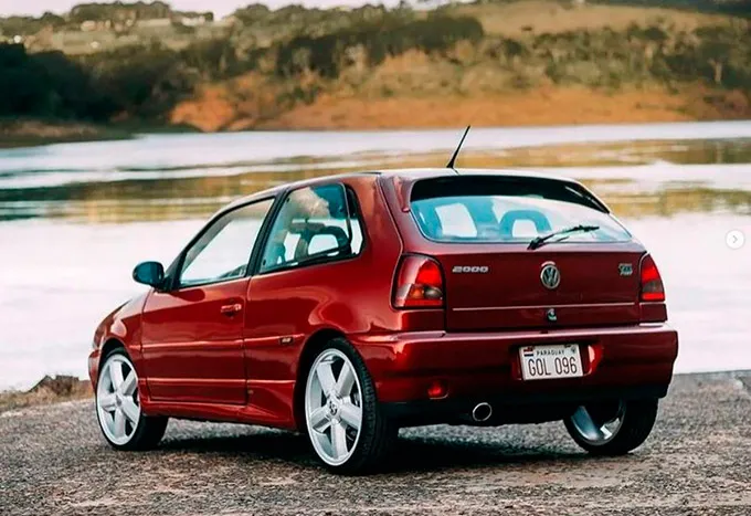 Gol GTI ano 2000 Gol GTI 2000 rebaixado