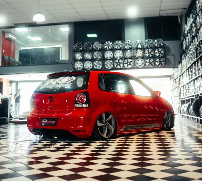 polo-hatch-rebaixado polo-hatch-rebaixado