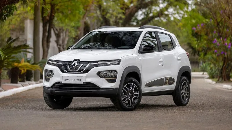 Renault Kwid E-Tech: o carro elétrico mais barato do Brasil Renault Kwid E-Tech elétrico branco 2025