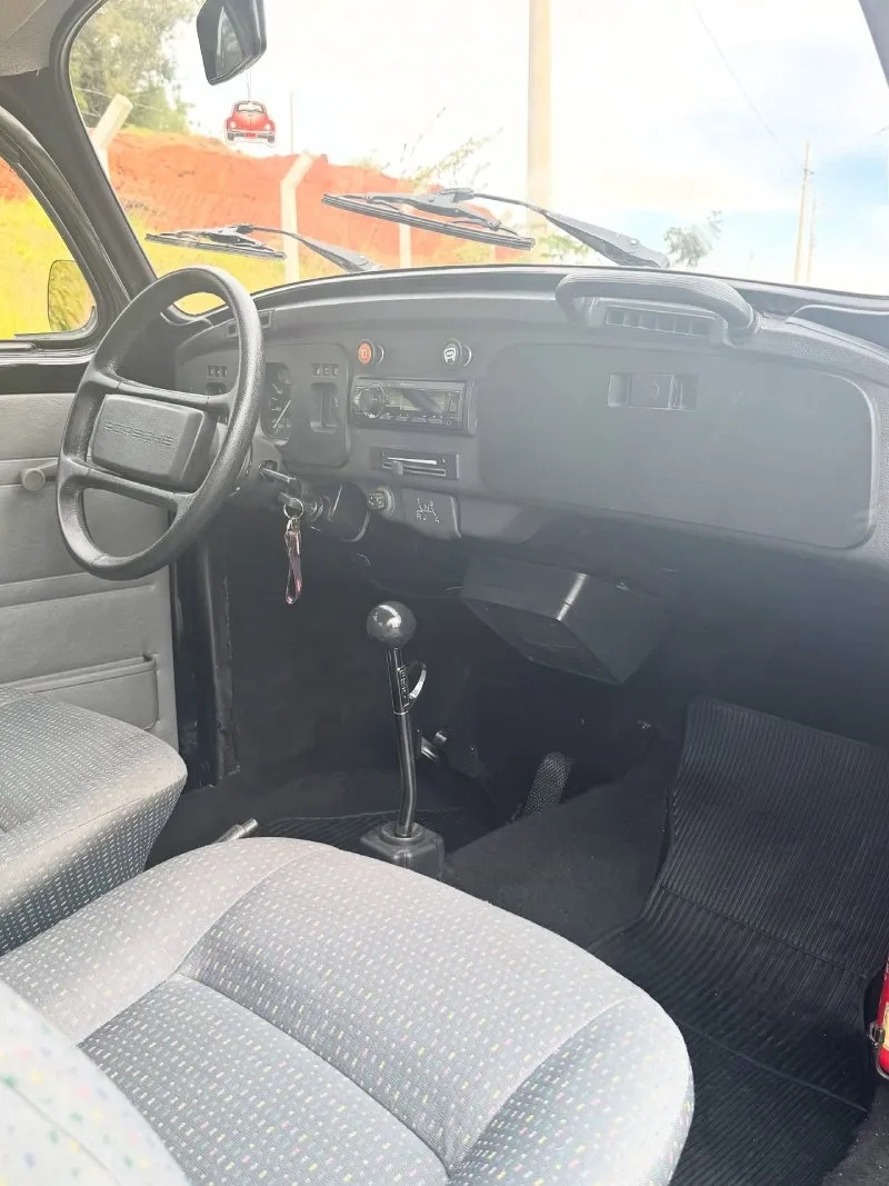 Interior original do Fusca Itamar 1993 Interior do VW Fusca Itamar 1993 bem conservado