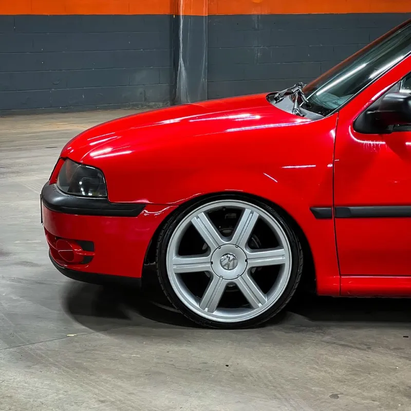 Rodas aro 17 no Gol G3 Detalhe da roda aro 17 no Gol G3 rebaixado
