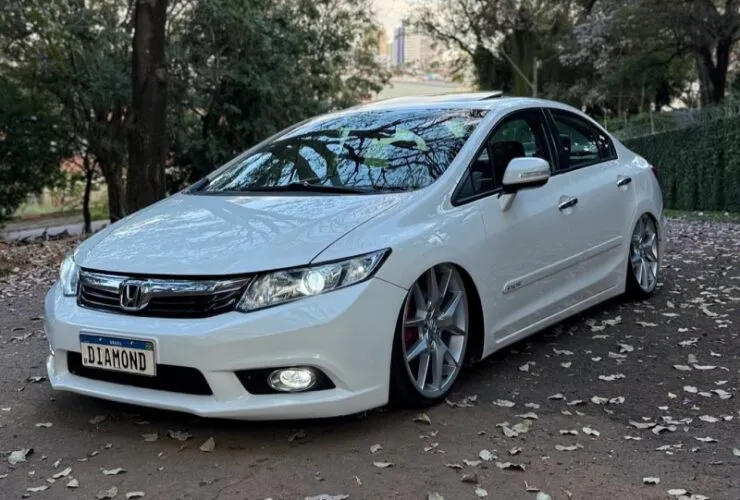 honda-civic-exs-rebaixado-branco-rodas-aro-20