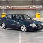 Fiat Tempra 1992 rebaixado com rodas aro 17 e suspensão fixa